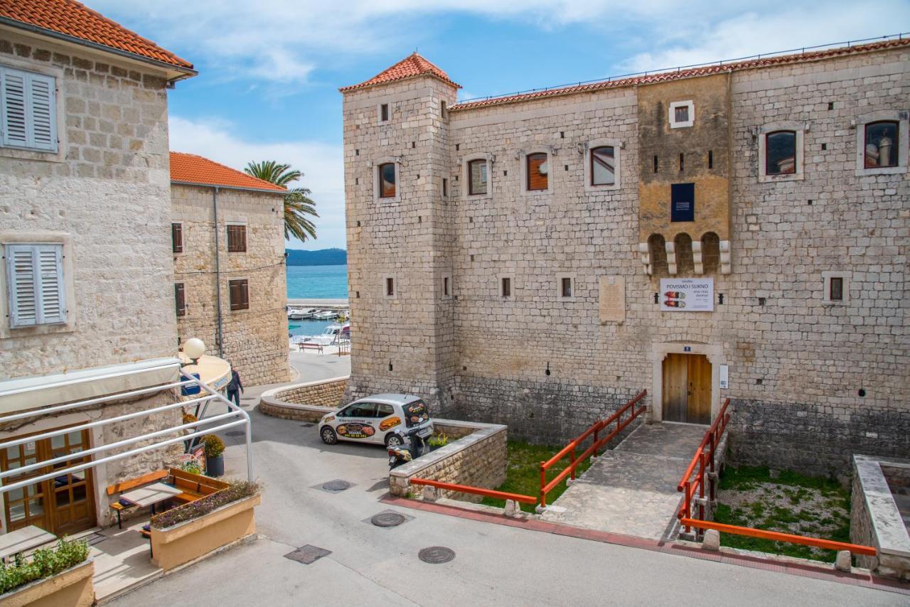 Heritage Villa Vitturi Sea View Kaštela Eksteriør billede