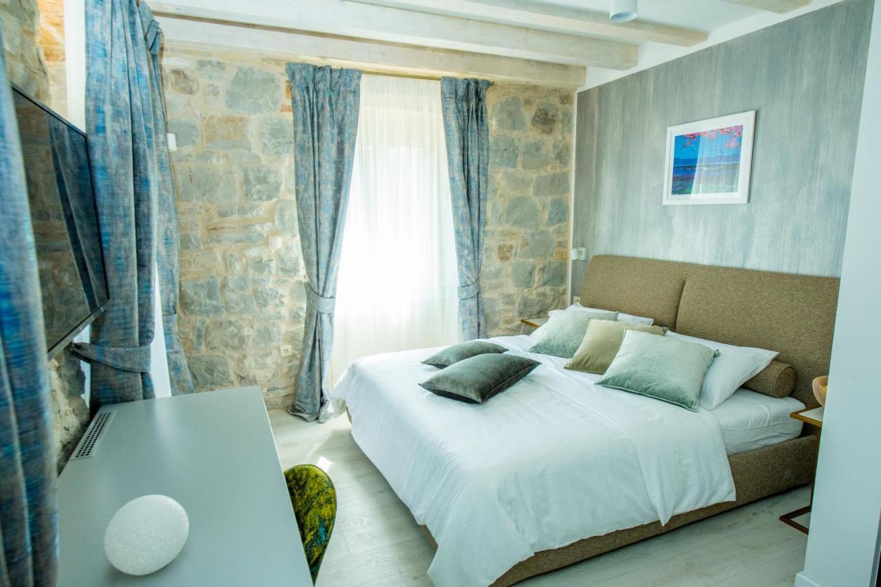 Heritage Villa Vitturi Sea View Kaštela Eksteriør billede