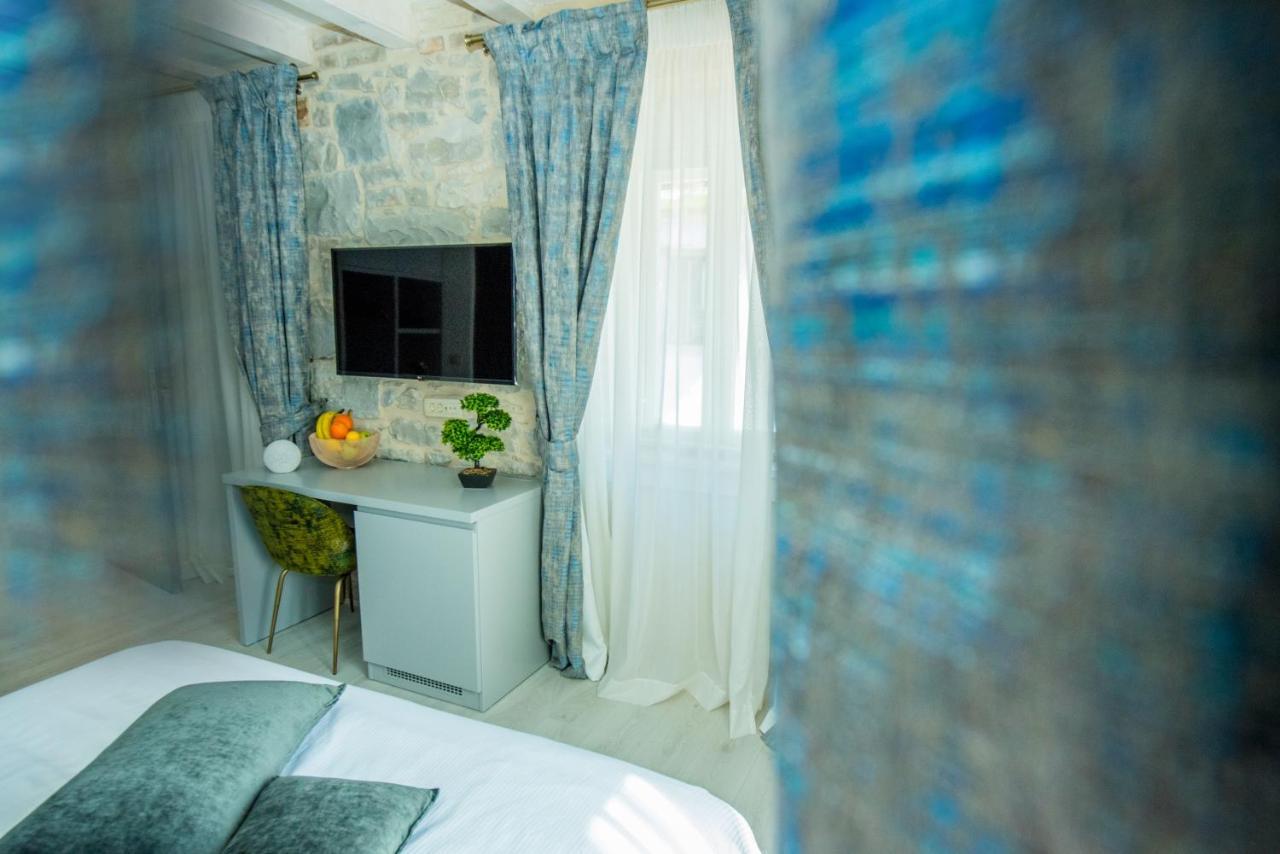 Heritage Villa Vitturi Sea View Kaštela Eksteriør billede