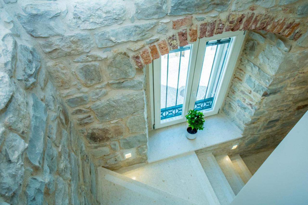 Heritage Villa Vitturi Sea View Kaštela Eksteriør billede